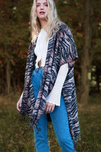 Load image into Gallery viewer, Tiger Print Kimono