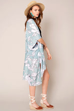 Load image into Gallery viewer, Floral Print Kimono