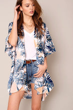 Load image into Gallery viewer, Tropical Leaf Print Kimono