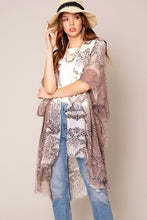 Load image into Gallery viewer, Python Print Kimono