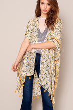 Load image into Gallery viewer, Multi Color Print Tassels Kimono
