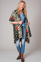 Load image into Gallery viewer, Tiger Print Stripe Border Cozy Kimono
