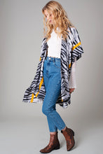 Load image into Gallery viewer, Tiger Print Stripe Border Cozy Kimono
